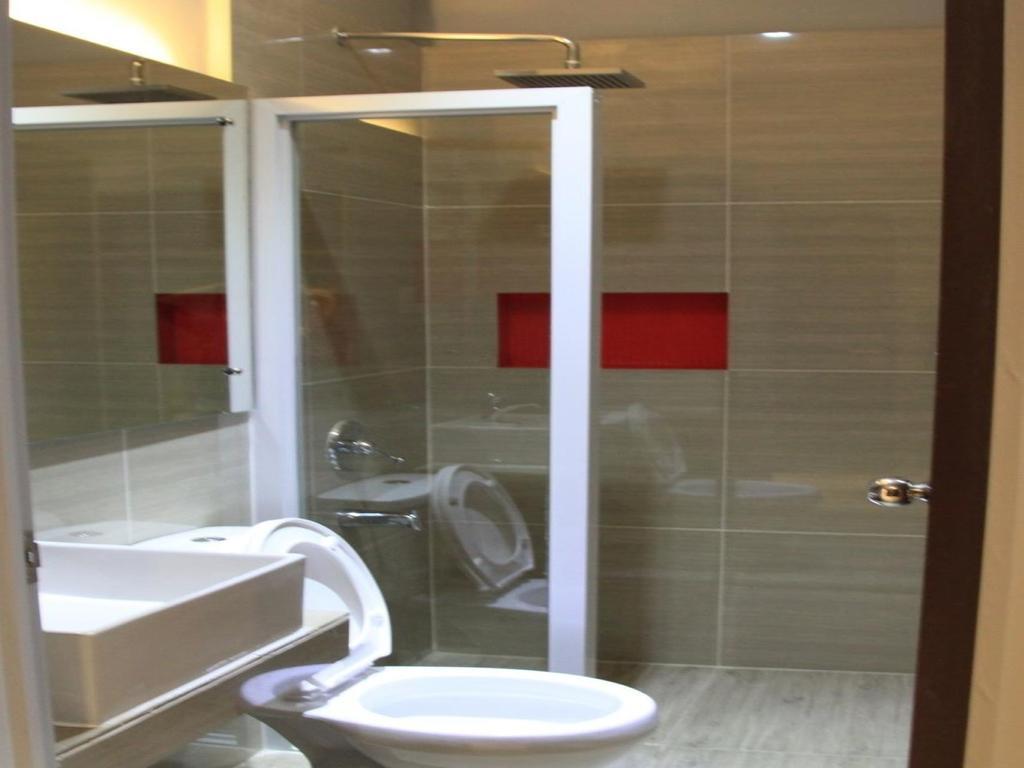 Sumo Asia Hotels - Davao City Oda fotoğraf
