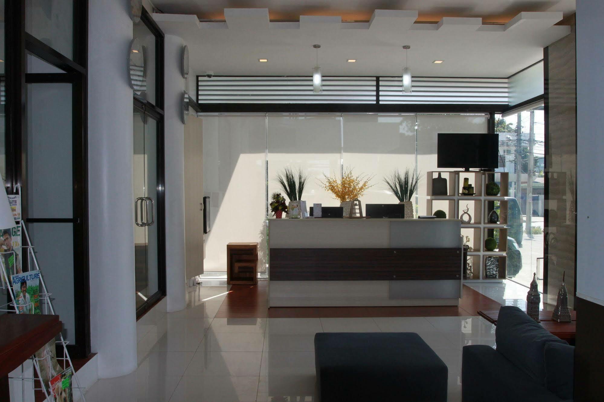Sumo Asia Hotels - Davao City Dış mekan fotoğraf