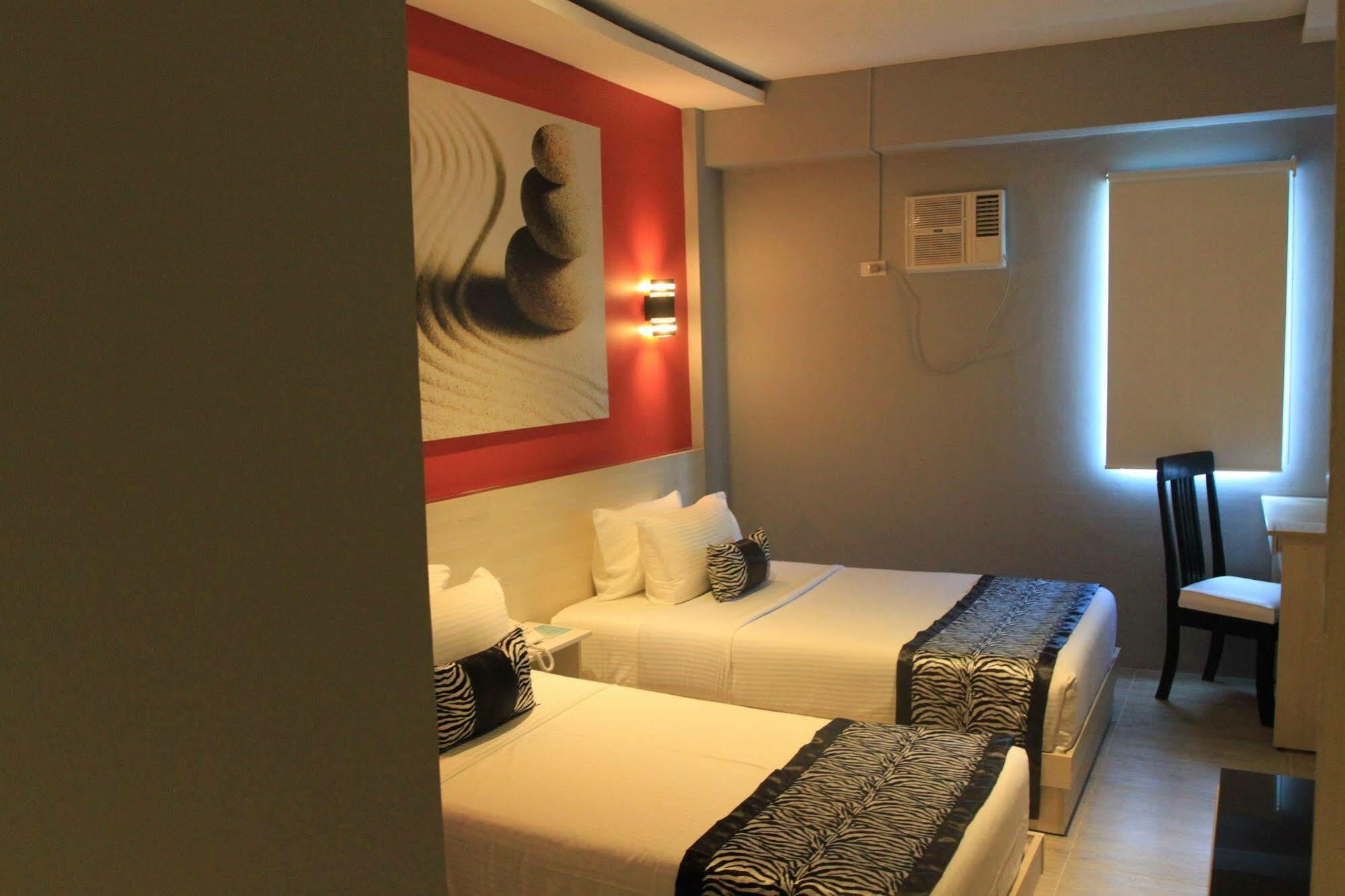 Sumo Asia Hotels - Davao City Dış mekan fotoğraf
