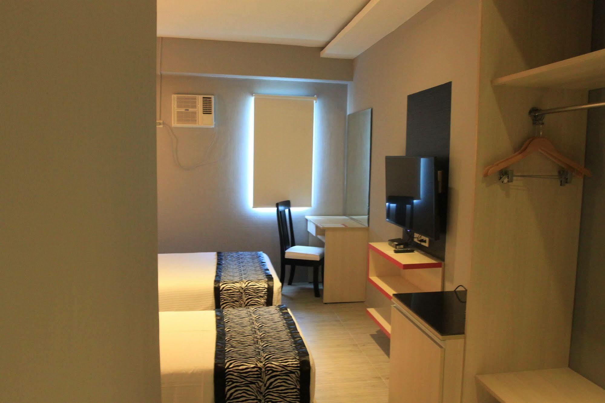 Sumo Asia Hotels - Davao City Dış mekan fotoğraf